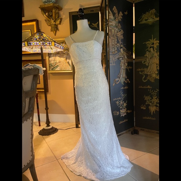 - Galina wedding dress size 2 Ivory